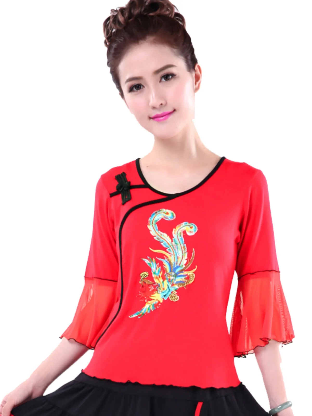 camisa-feminina-modal-para-danca-quadrada-com-bordado-floral-e-manga-sino-para-performance-e-treino-de-fitness-roupa-de-exe