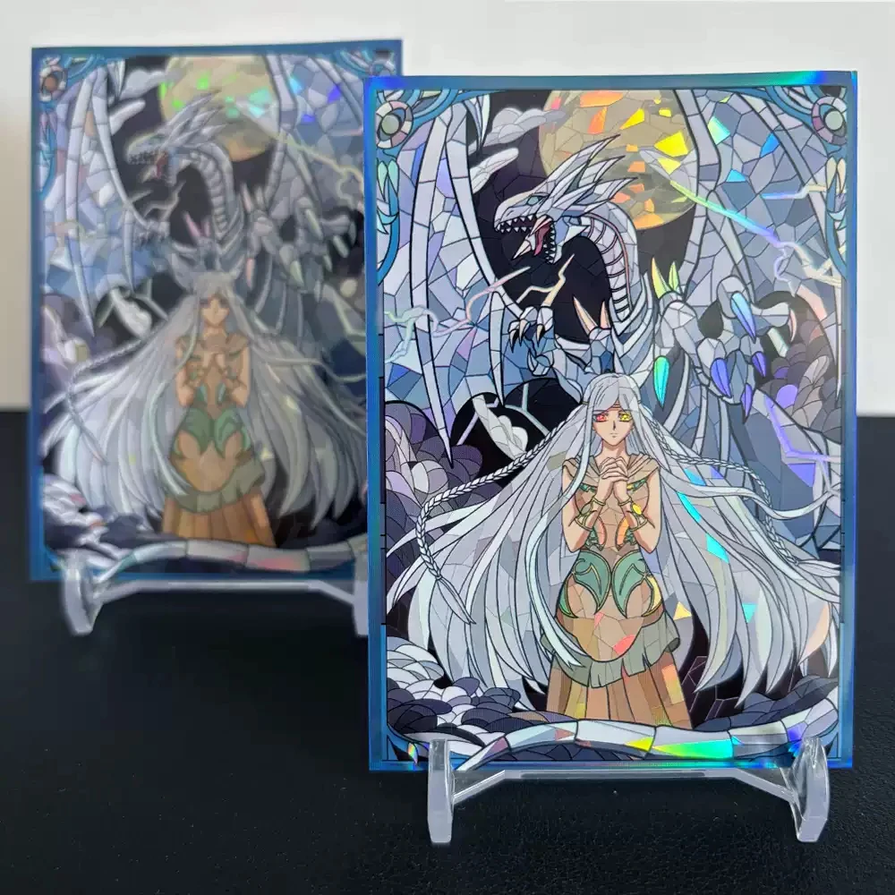 

60шт аниме Ю-Ги-О! Рукава для сбора карточек Kisara Blue Eyes Белый дракон Соберите боевые карты Украшение Рукава для карточек 63X90 мм