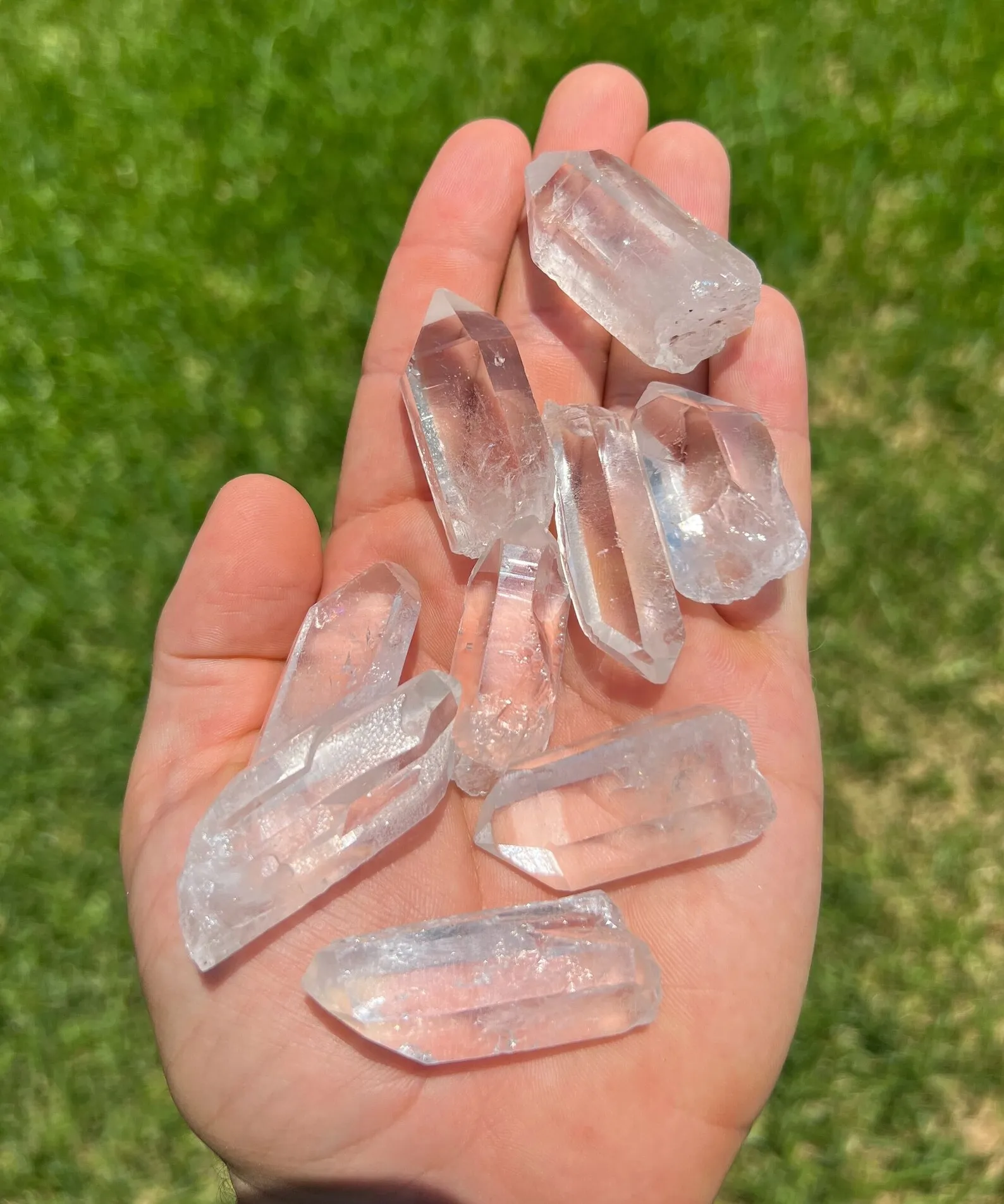 Quartz Crystals Bulk Wholesale - Raw Clear Quartz Crystal Points - Quartz Point, Crystal Point - Healing Crystal