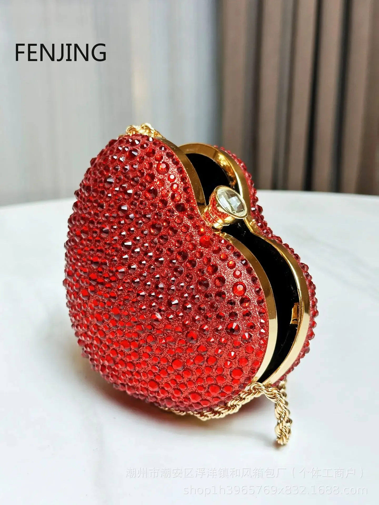 2024 Luxury Diamond Inlay Heart Shape Crystal Clutch Purse Stones Wedding Party Evening Shoulder Bag Rhinestone Clutches Bags