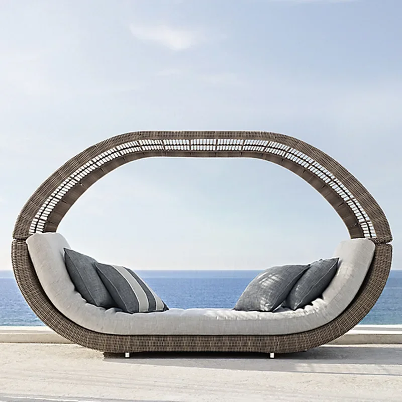 Scenic B & B Open-air swimming pool Creative Internet celebrity Bird's Nest Bed Round Nordic furniture