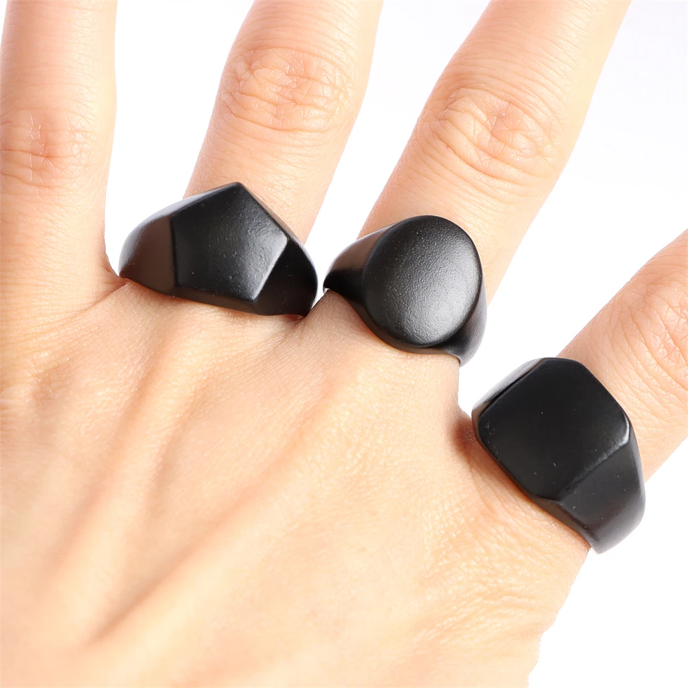 Wholesale Bulk 20Pcs/Lot Fashion Black Smooth Geometry Metal Jewelry Rings For Women Men Mix Style Party Gift Size 17mm to 21mm