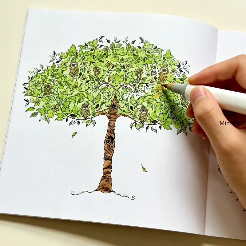 An Adult Soothing and Relaxing Hand Drawn Coloring Book, A Flower Secret Realm , A Flower Vine Fine Line Manuscript， 24 Pages