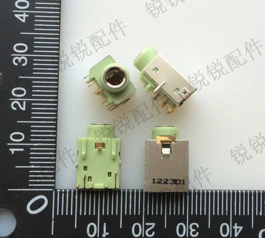 For Lenovo Samsung ASUS and other notebooks commonly used audio socket 3.5 headphone interface 8P female seat connector