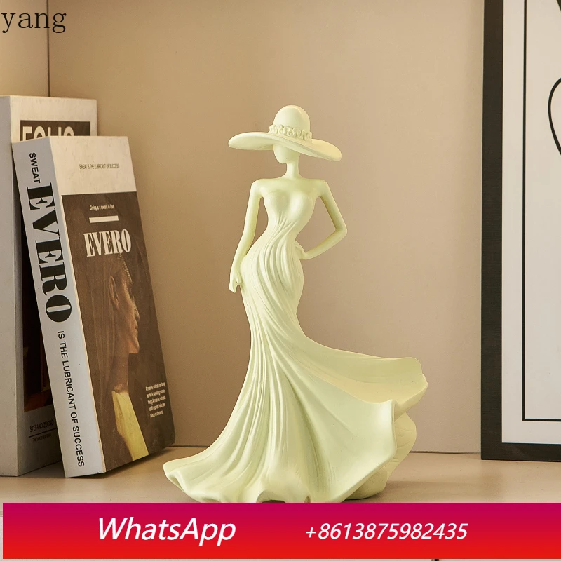 CX Cream Wind Character Art Ornament High Sense Living Room Study Entrance Wine Cabinet Home Accessories