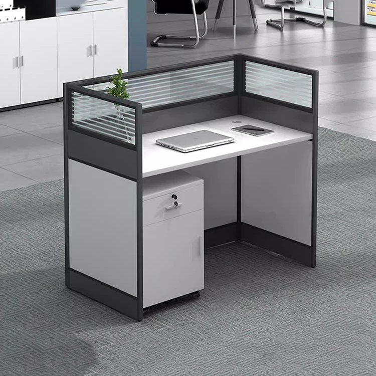 طاولة موظفي مكتبية حديثة ذات 4 مقاعد مع أثاث مكتبي لمركز الاتصال عالي التقسيم
