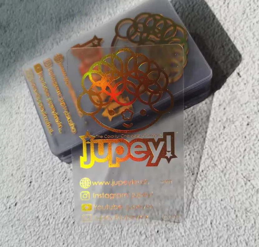 

Customized luxury transparent plastic business cards, hot stamping, unique frosted PVC cards