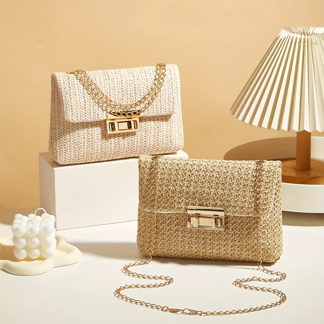 Woven Straw Handwoven Women's Shoulder Bag, Fashion Solid Color Crossbody Purse with Lock Closure