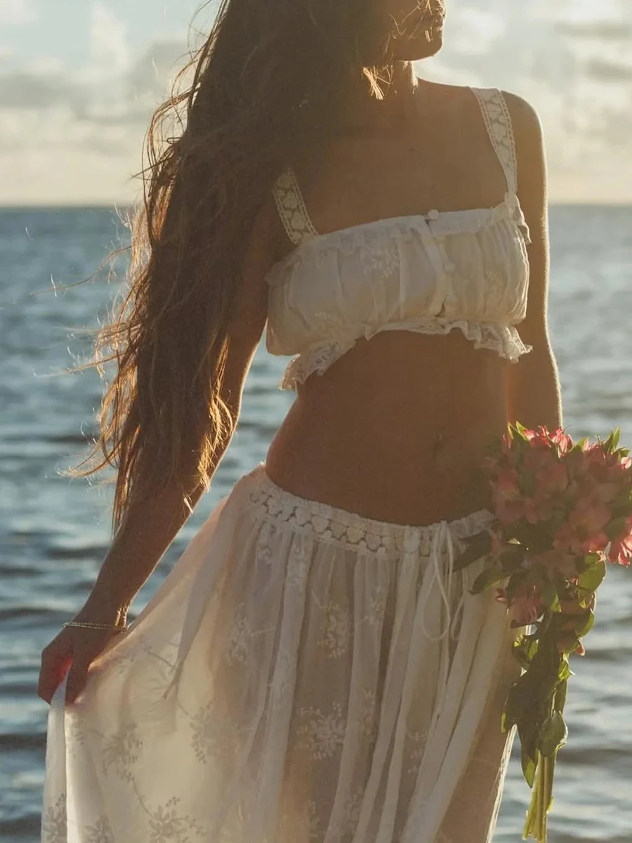 TWOTWINSTYLE Bohemian Chic Style White Two Piece Set for Women Lace Crop Top High Waist Ruffled Tiered Skirt for Beach Vacations view 3