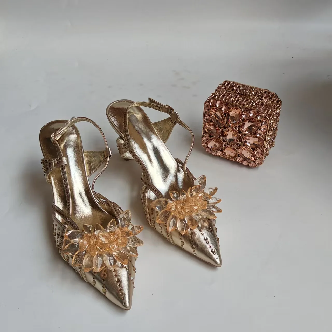 Full Diamond Pointed Baotou High Heels Sandals Crystal Rhinestones Wedding Dinner High Heels Shoes and purses view 4