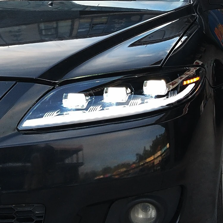 

Suitable for 03-15 6 modified led daytime running light streamer steering led lens headlight assembly