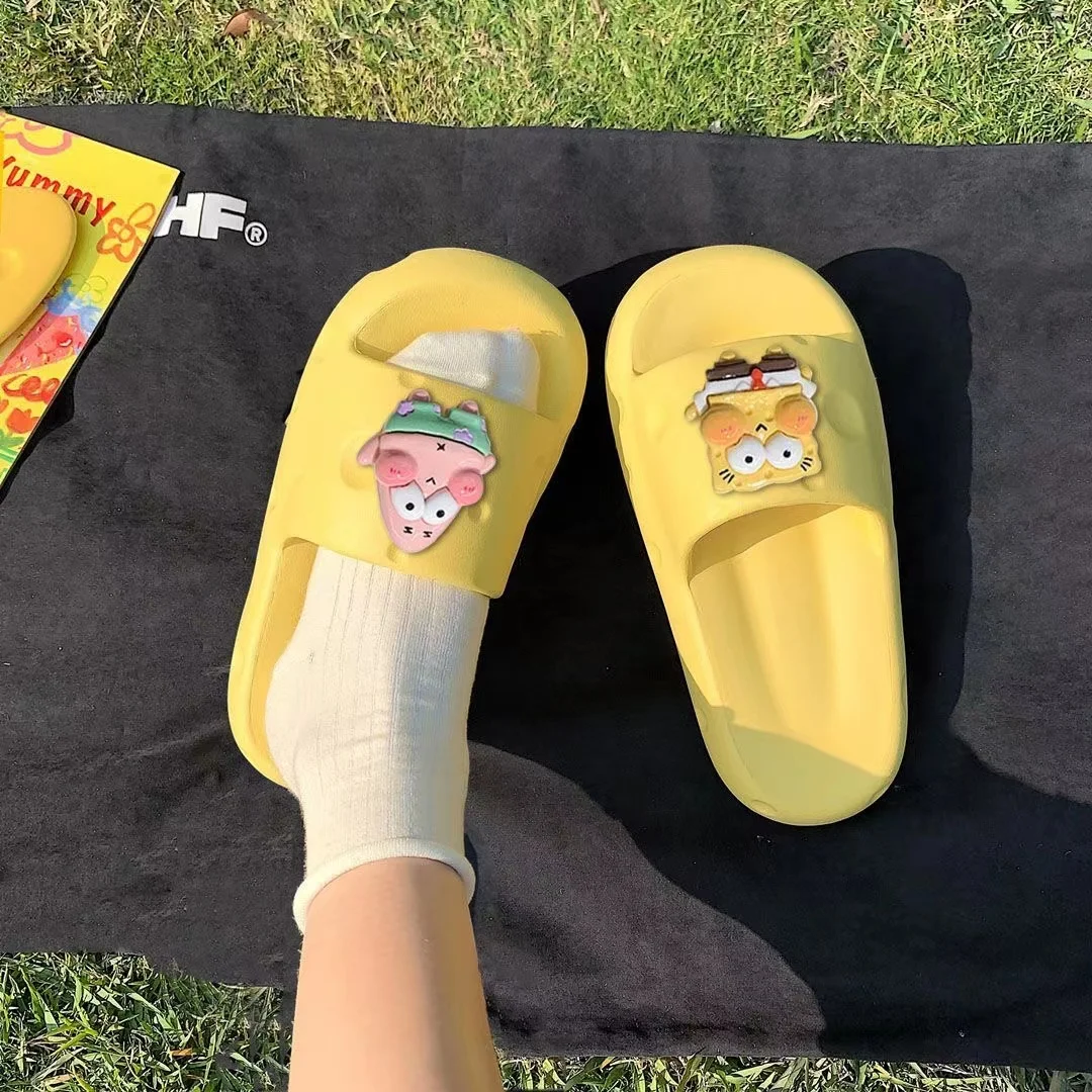 2024 discount summer New SpongeBob SquarePants Women\'s plus size real picture Outwear Home cheap yellow Slippers women sandals