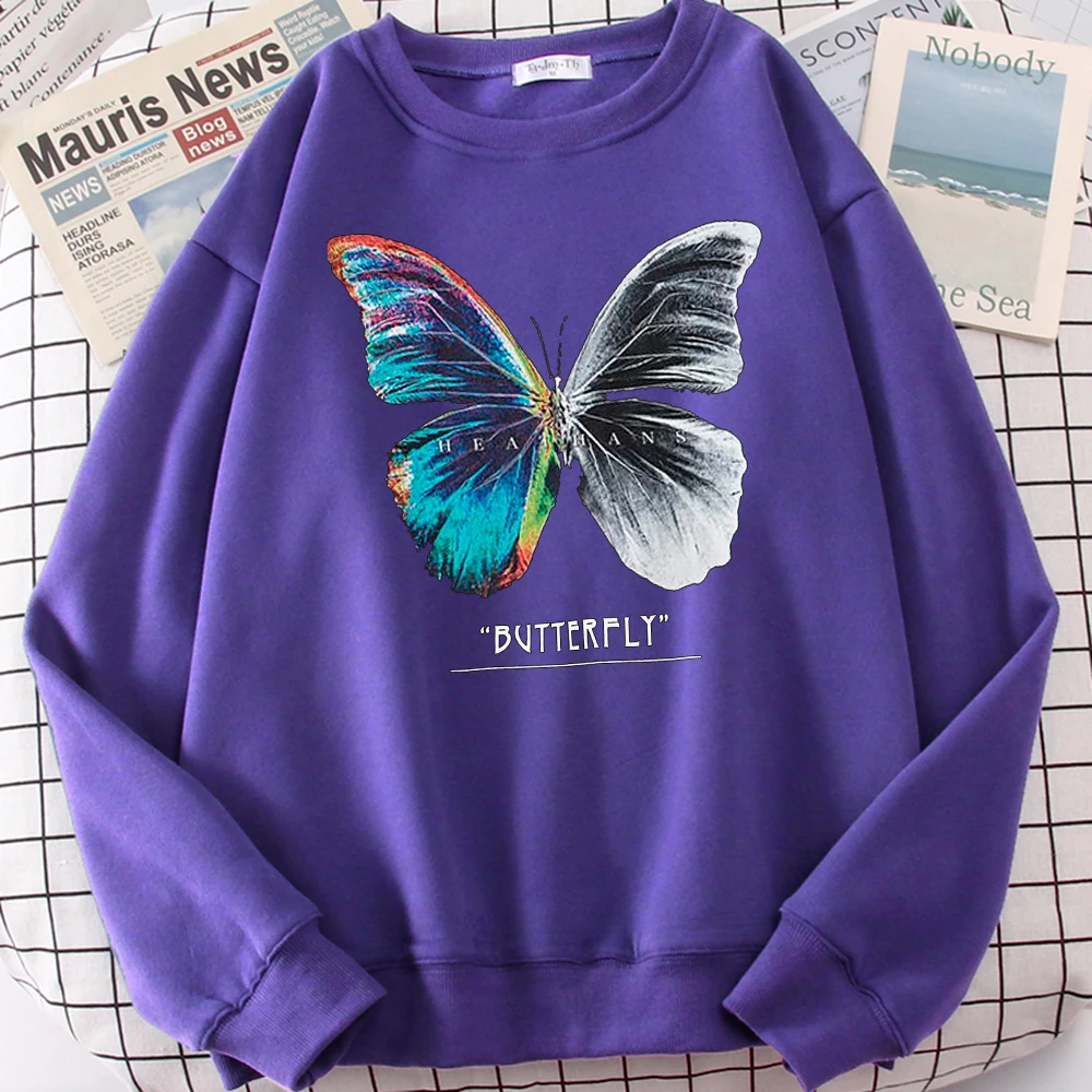 Casual Street Women\'S Pullover Butterfly Half Color Half Black And White Print Hoody Comfortable Sweatshirts Loose Soft Tops