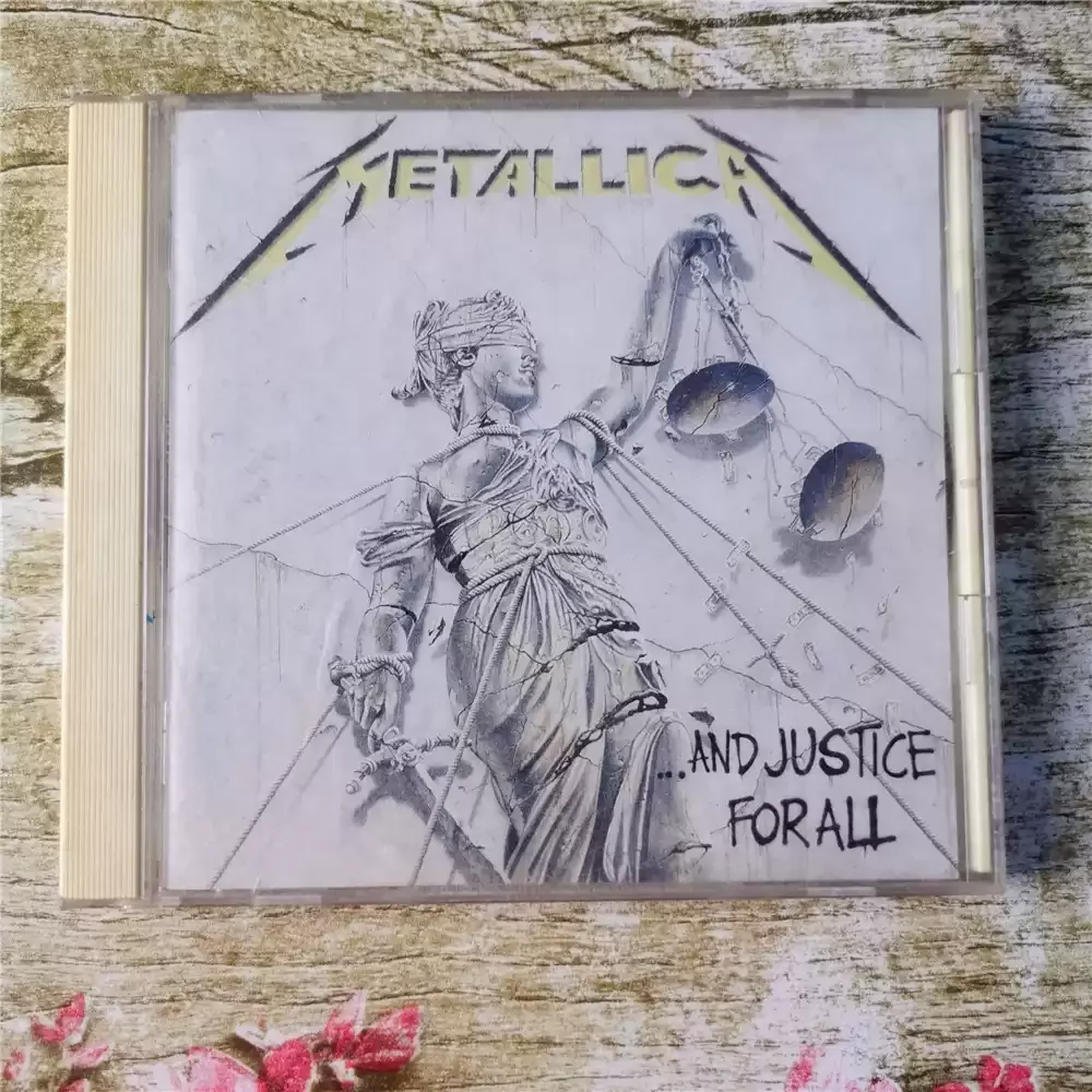 

CD Metallica и Justice для всех четвертых студийных альбомов The American Thrash Metal Band Metallica.