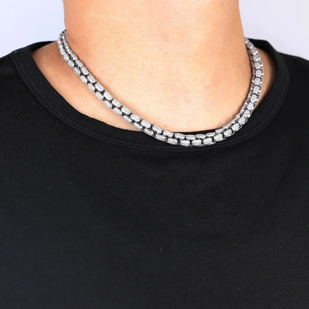 2025 موضة جديدة ثعبان فضي اللون سلسلة عقد من حجر الياقوت الهيب هوب الرجال النساء