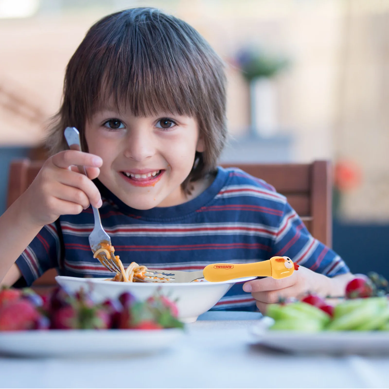 

2Sets Children Cutlery Premium Material Smooth Edges Selffeeding Baby Tableware Kits Compact Assorted Spoon and Fork