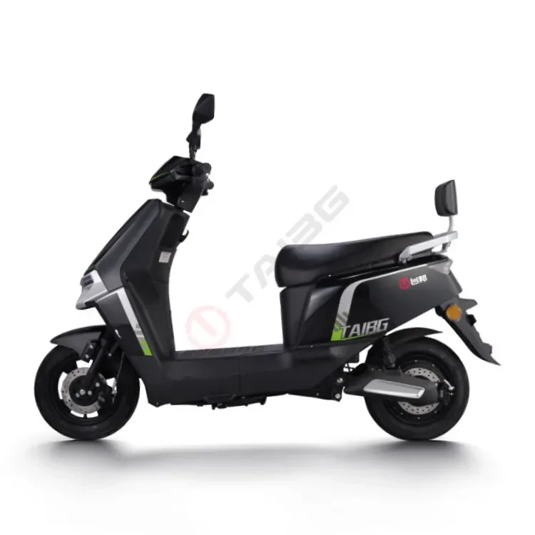 Good Price Performance 1500w 72v Electric Motorcycle Scooter with Removable Battery 20ah