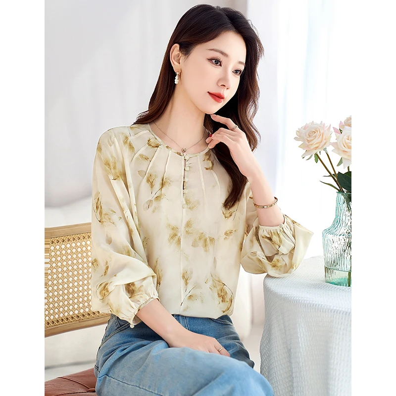 

Ink Beauty Lady 2025 Summer Women's Crepe de Chine Silk Top — Luxury Round-Neck Long-Sleeve Mulberry Silk Tunic