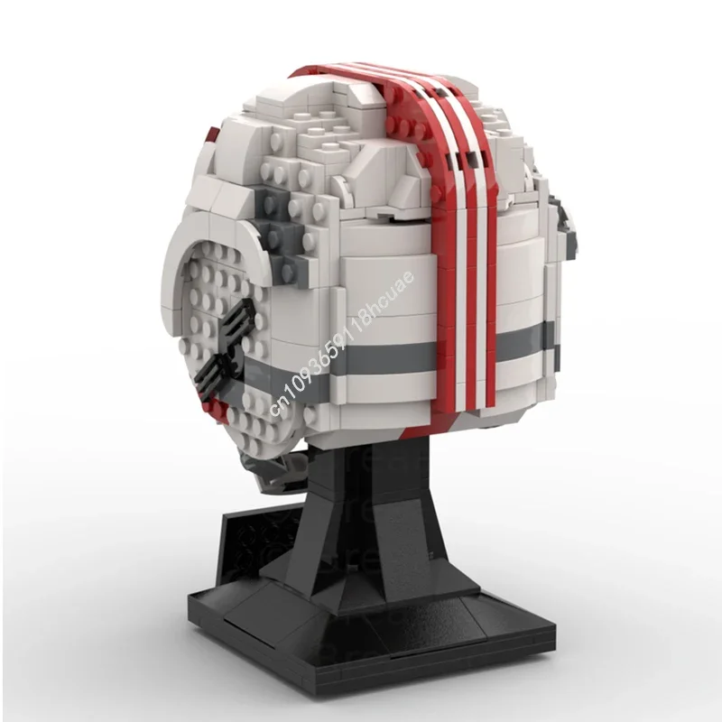 575PCS Star Battle Luke's Pilot Helmet Helmet Collection Modular Model Moc Building Blocks Stacking Bricks Creative Kid Toy Gift