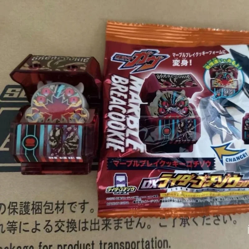 新入荷！ 本物のバンダイ仮面ライダー GAVV DX ゴチゾ セット 06 – ダークチョコレート & マーブルブレイククッキー コレクタブルトイギフト