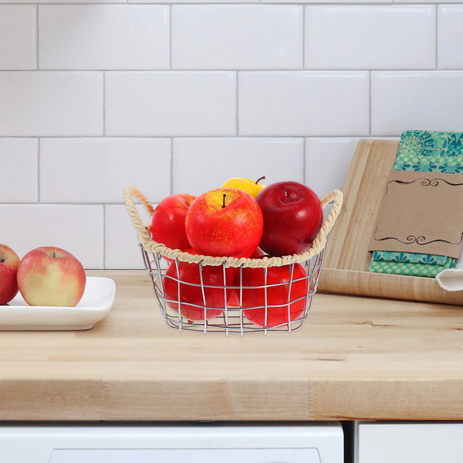 

Iron Woven Handheld Basket Small Size Double Handles for Bread Snacks Fruits Kitchen countertop Organizer Vegetable Storage