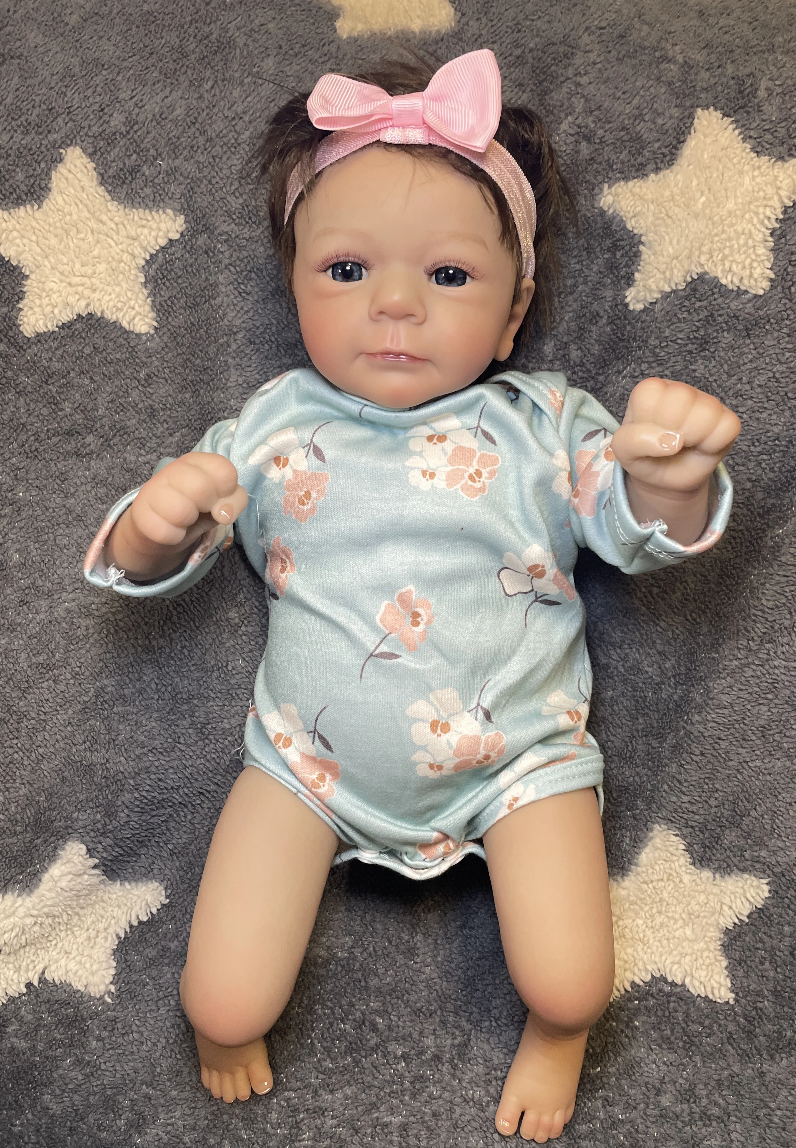 Boneca bebê reborn de 48 cm Felicia – menina recém-nascida realista artesanal, presente de Natal perfeito, presente de aniversário e tesouro de colecionador