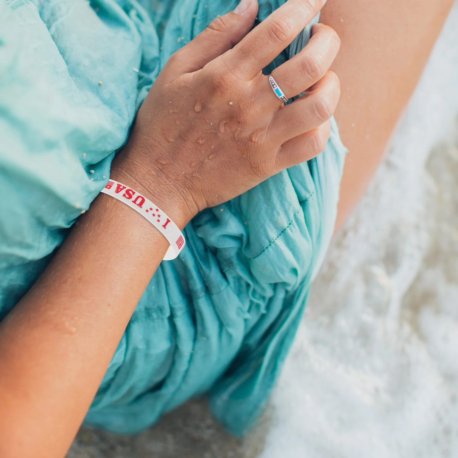 

36Pcs Independence Day Silicone Bracelet Patriotic Theme Flexible Comfortable Party Favor Independence Day Party Bracelets