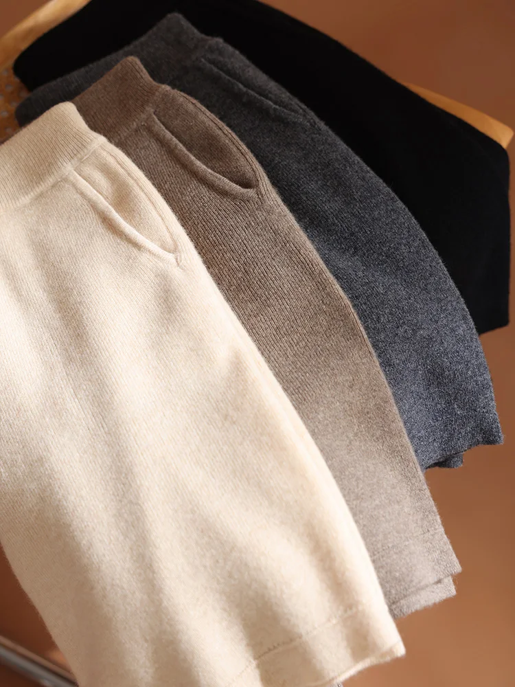 

Women Wool Shorts Elastic Waist Simple Straight Short Pants Pocket Office Lady 100% Merino Wool Knitted Autumn Winter Fit Shorts