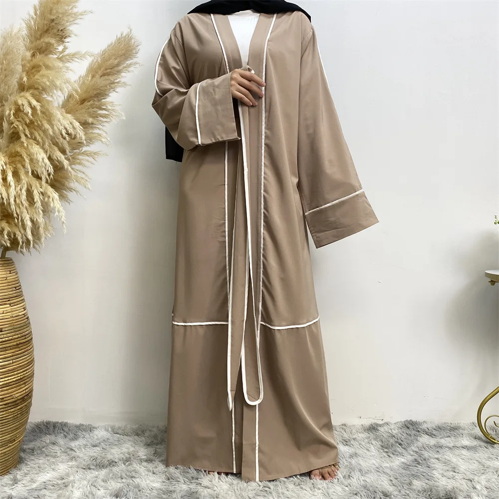 

Middle East Ramadan Patchwork Stripe Long Cardigan Muslim For Women Dubai Open Abaya Maxi Robe Kimono Turkish Islamic Clothing