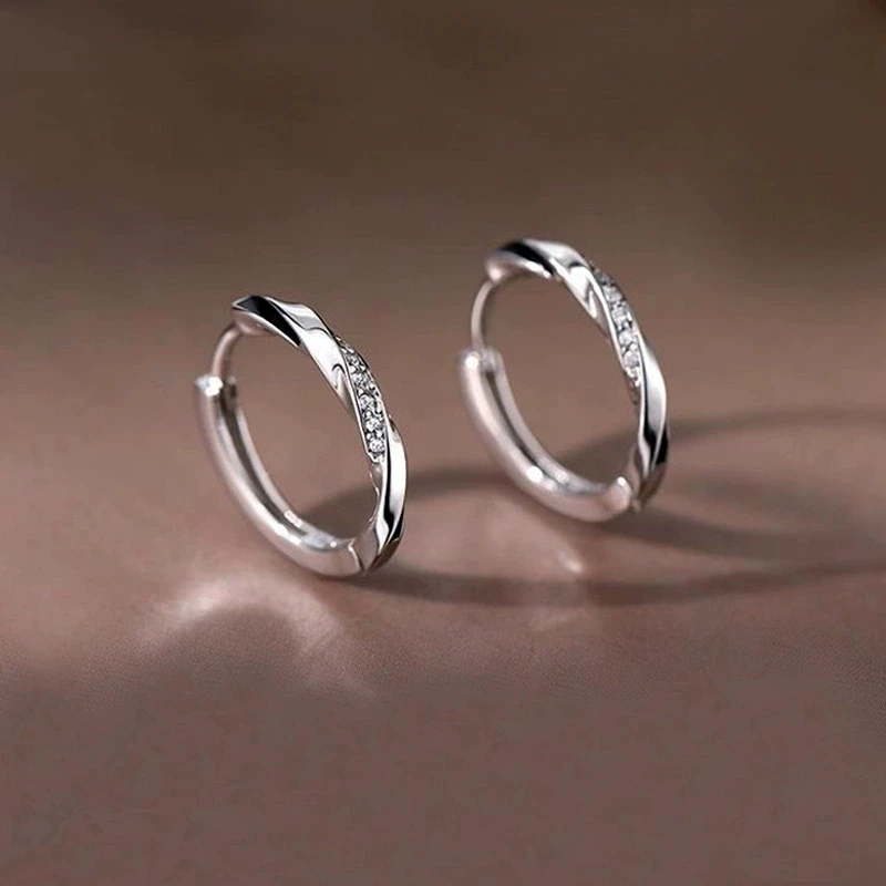 Bling Zircon Twist Mobius Hoop Earrings For Women Glamorous Jewelry Ear Buckle Accessories Gift серьги