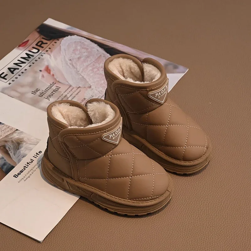 

Новинка осени/зимы 202, детская обувь, милые зимние ботинки с толстым бархатом и теплыми кожаными ботинками, удобные и универсальные