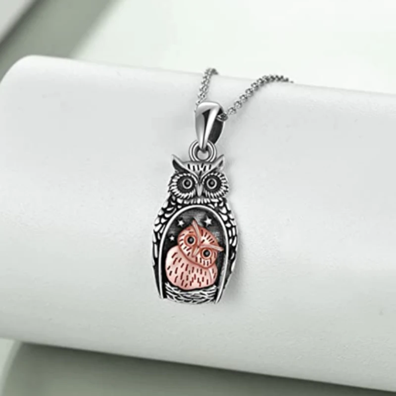 Fashion Income Vintage Owl Pendant Necklace Ladies Anniversary Birthday Jewelry Christmas Gift for Wife, Daughter and Mother