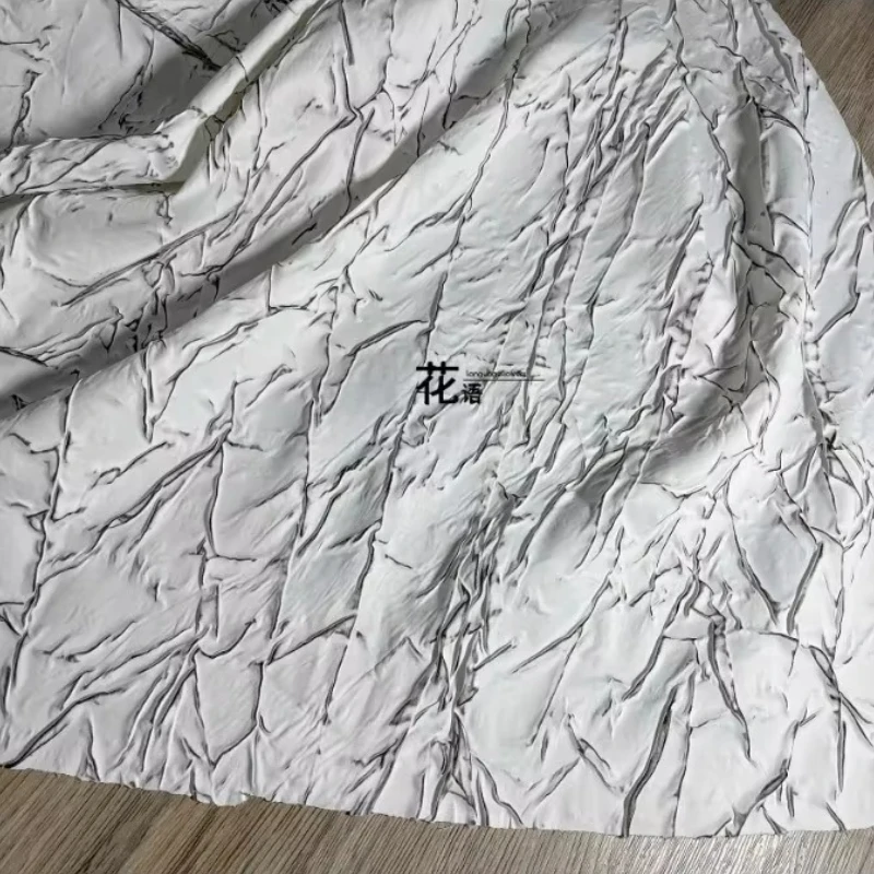 

Креативная плиссированная жаккардовая ткань для верхней одежды, дизайнерская модная ткань, ткань для шитья своими руками на метр, материал