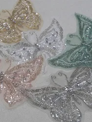 Applique in tessuto a farfalla multicolore per abiti da sposa per bambini decorati con perline con borchie a farfalla perla con paillettes di diamanti