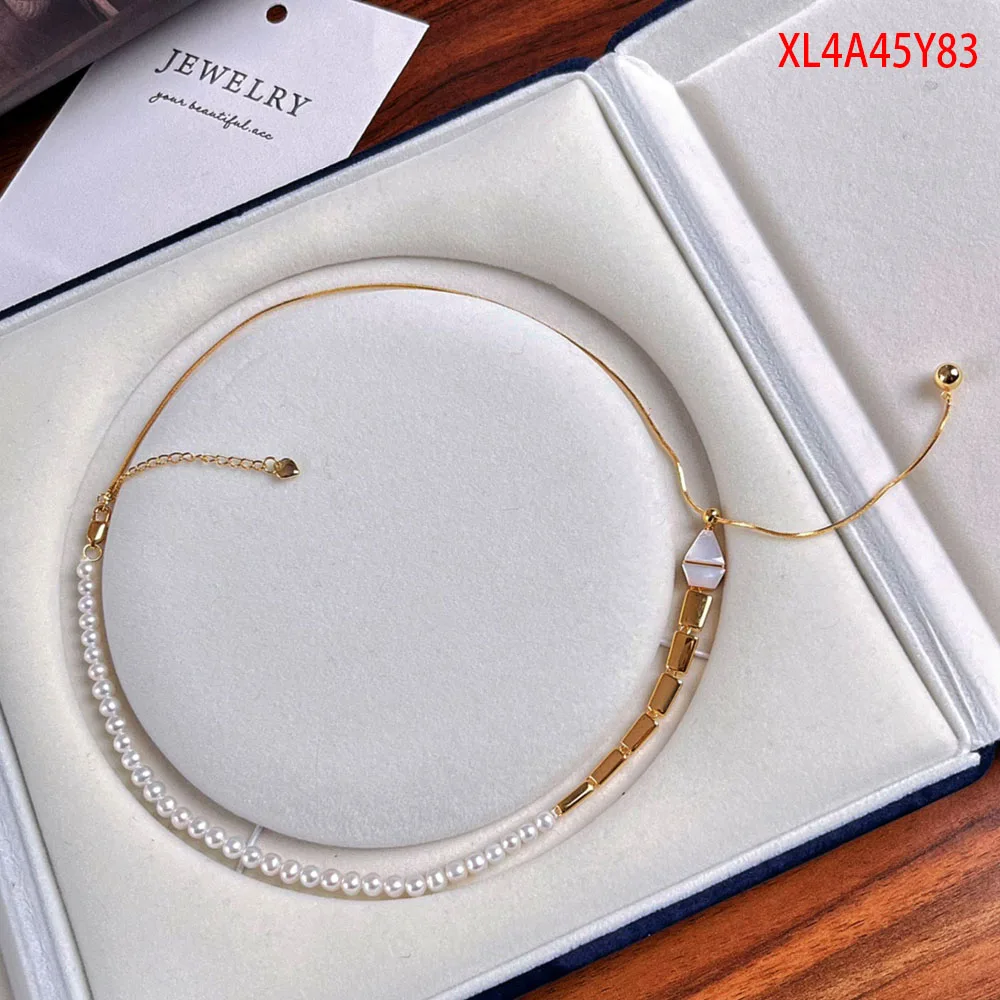 

Minimalist Snake Pearl Necklace Dual-Tone, Banquet Elegance, Ideal Gift