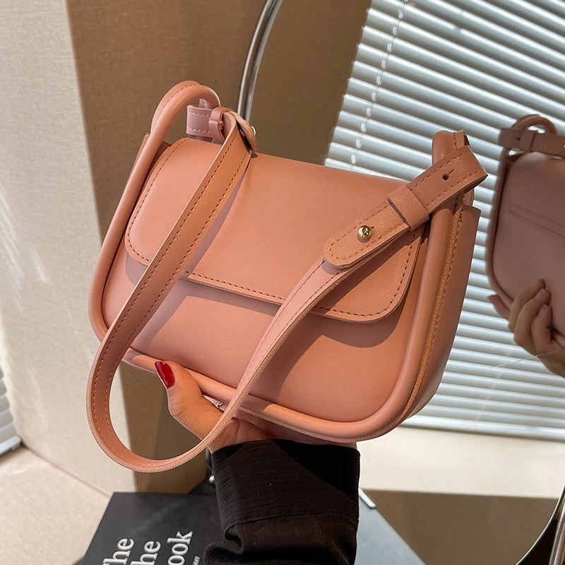 

2023 New Solid Color Women Shoulder Bag Fashionable Textured Versatile Mini Square Bag Casual Simple Ladies Crossbody Bags