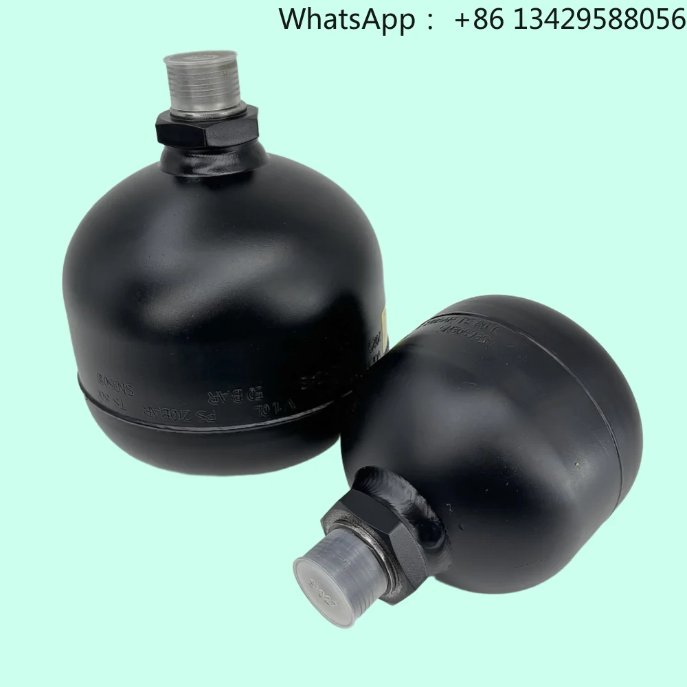 Accumulator VOE 11173688 0.5L Suitable for L150G, L150HL, 180GL, 180HL, 180H, DLL220G- VOE 17258319 15187036 17258318