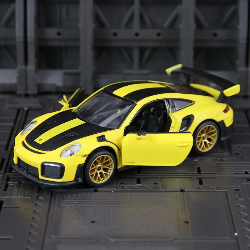 

1:32 Porsche 911 GT2 RS alloy car model ornaments acousto-optic pull back children's toys gift door can be opened.
