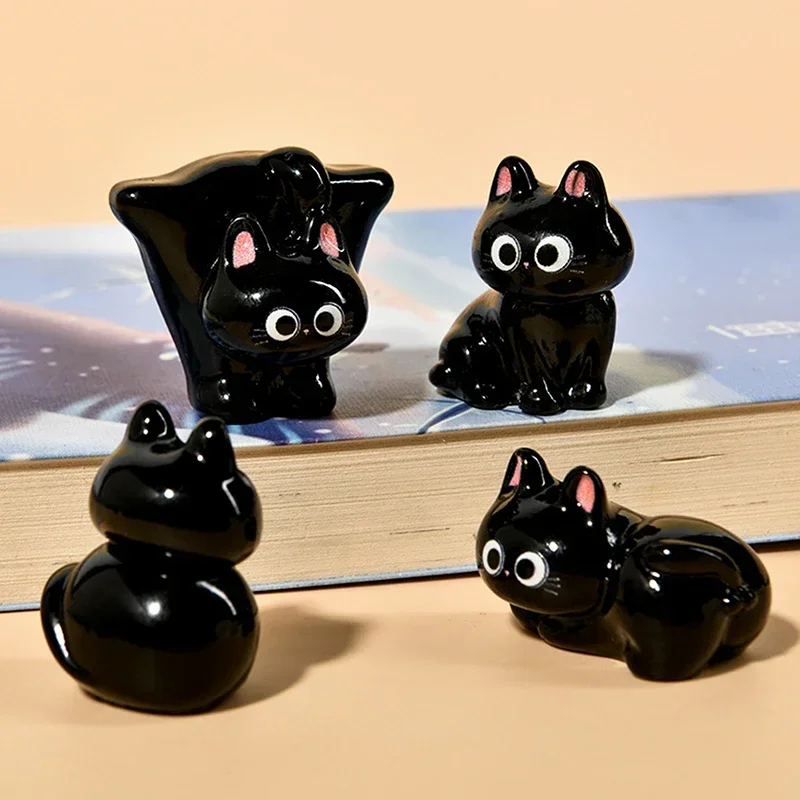 

Cute Kitten Desktop Room Decoration New Figurine Miniature Cartoon Cat Micro Landscape Resin Ornaments For Home Decorations