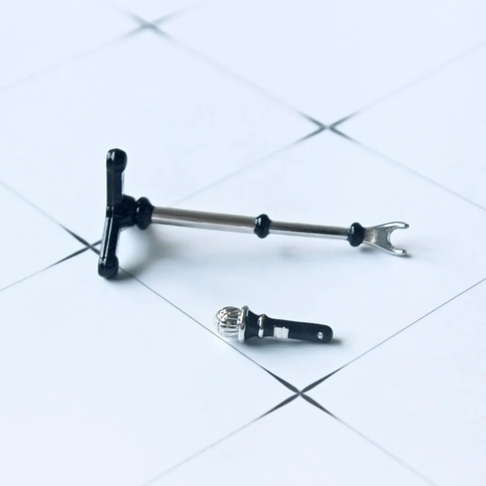1:12 Dollhouse Mini Microphone Model With Stand Musical Instrument Furniture Dolls Accessories Kids Pretend Play Toys