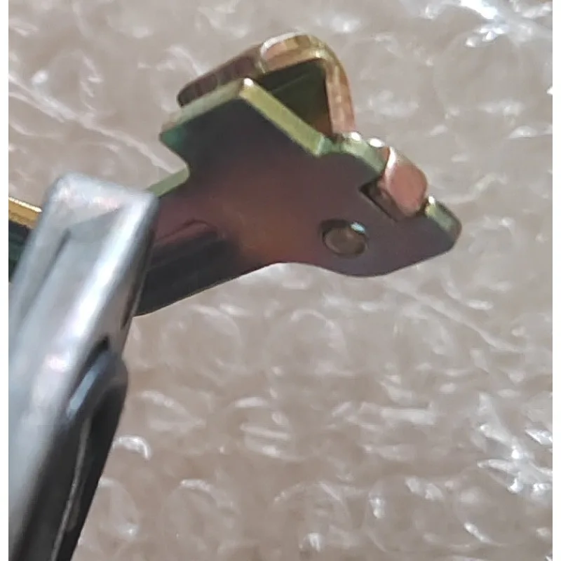 Suitable for Guangyang Original Four-stroke Knight Car CG-125CC Motorcycle Carburetor/carburetor/interface/piece