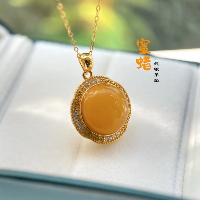 

Одиночный кулон из стерлингового серебра S925 с натуральным куриным толстым желтым круглым инкрустацией из пчелиного воска