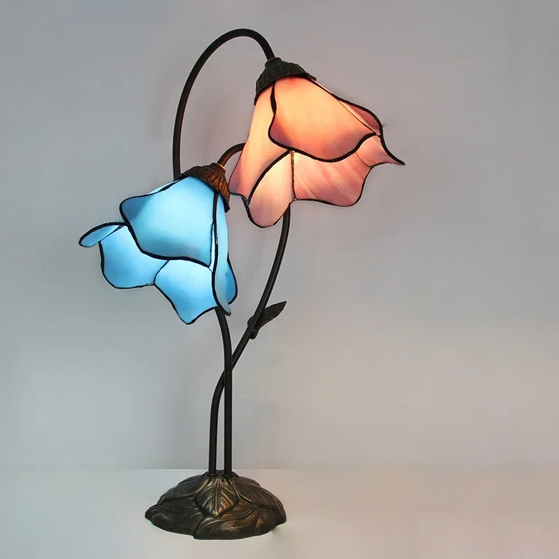

Mediterranean creative living room bedroom bedside lamp study villa hotel lamp American country flower desk lamp