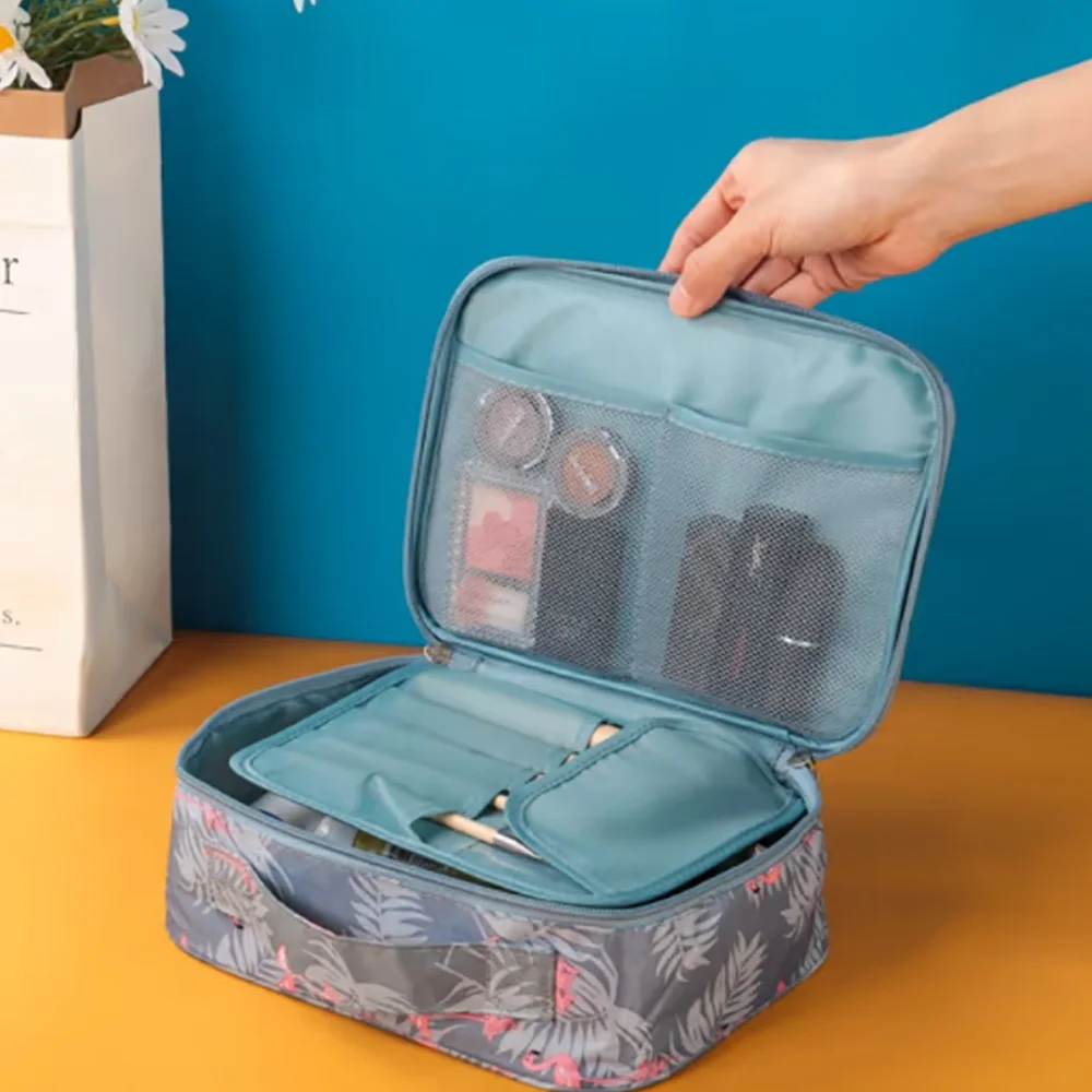 Tas Makeup Wanita Tas Kosmetik Travel Luar Ruangan Portabel Anak Perempuan Organizer Perlengkapan Mandi Perempuan Mencuci Tas Penyimpanan Make Up Kantong Kecantikan