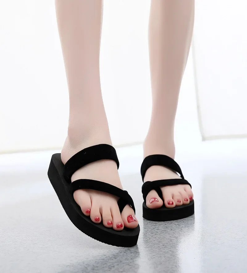 Summer Women Slippers Outdoor Light Weight Cool Shoes Ladies Flat Flip-flop Black Non-slip Basic Home Sandals chaussures femme