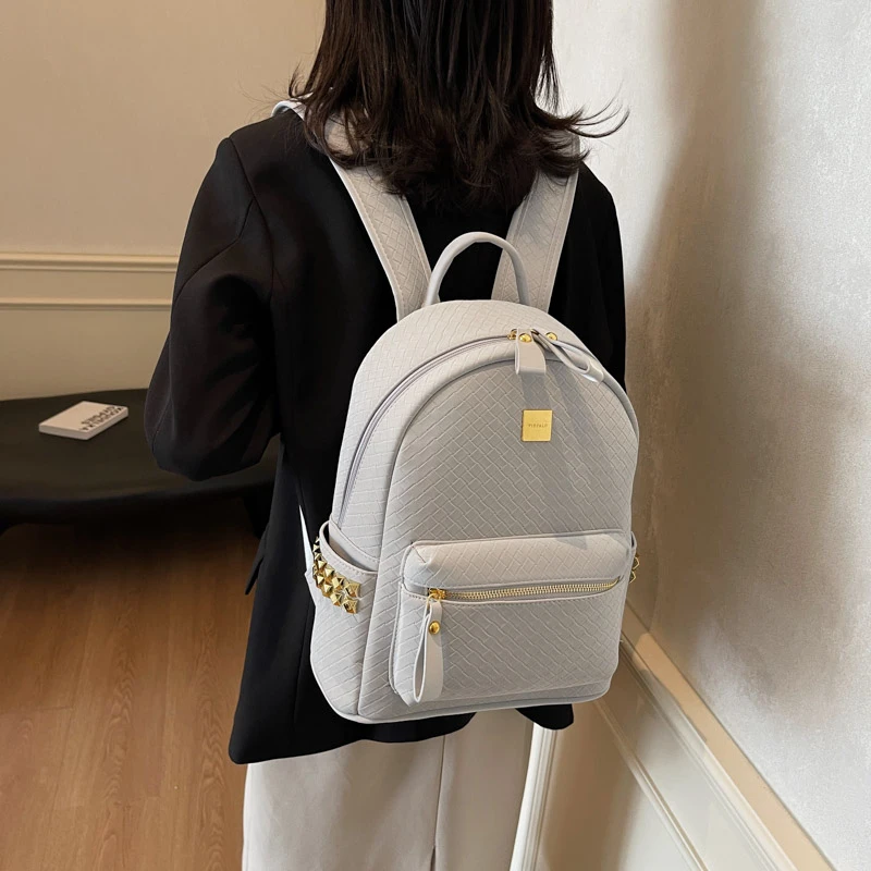 

Luxury Brand Crossbody Bag For Women, Premium Leather Material, Famous Designer Spacious And Lightweight