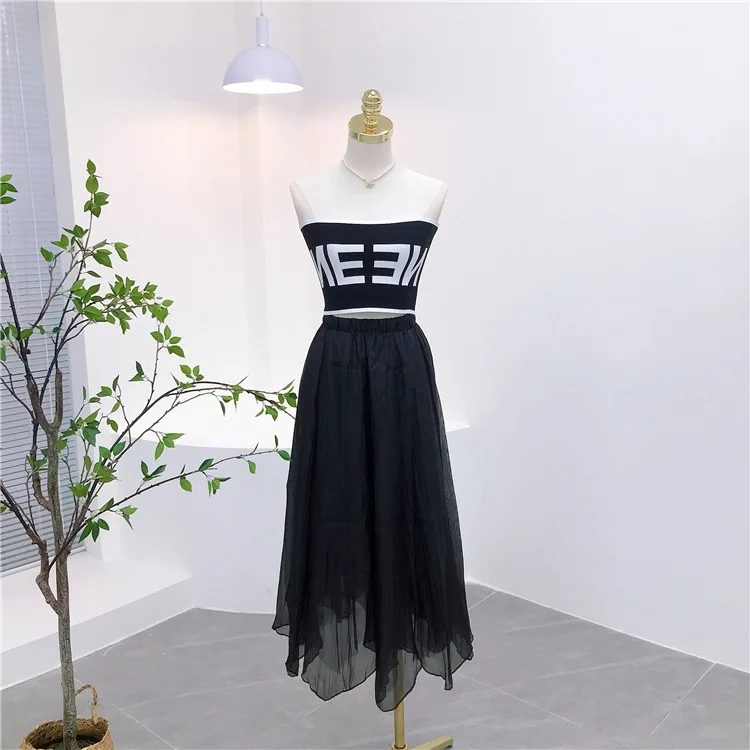 여름 신상 섹시 핫걸 숏 엘라스틱 랩 체스트 아름다운 등라인 컬러 블록 슬림 레터 니트 튜브탑 6201