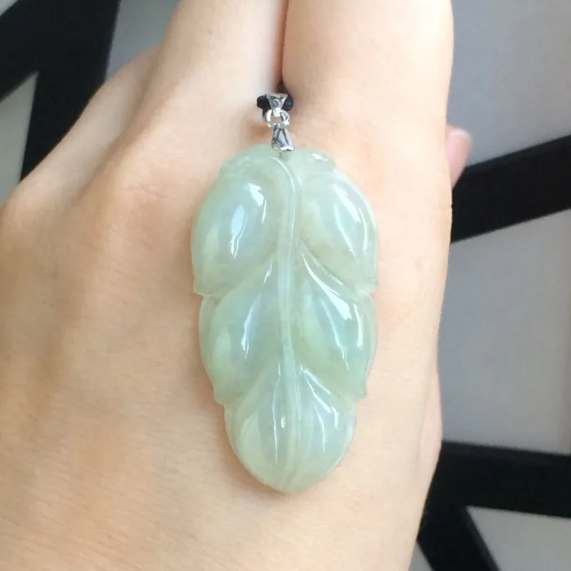 Colgante de hoja de hielo de Boutique para hombres y mujeres, colgante de Jade