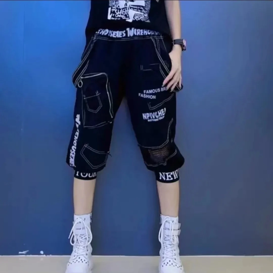 2024 Letni damski 2-częściowy zestaw strojów Moda na ramiączkach ze stójką i krótkim rękawem T Shirt Tops + Casual Printed Capris Pants Suit