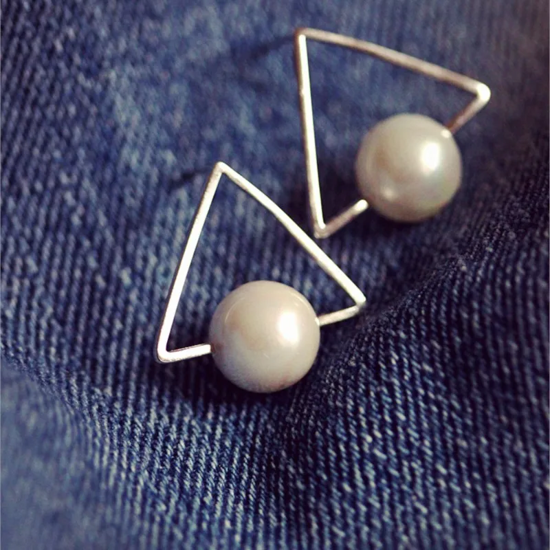 Trendy Geometric Triangle and Pearl Drop Earrings for Women: A Perfect Blend of Modern Design Classic Elegance for Any Occasion